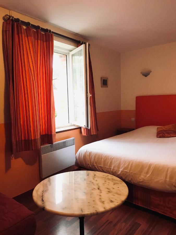 Bed and Breakfast La Ferme De La Maugerie Thoury Zewnętrze zdjęcie